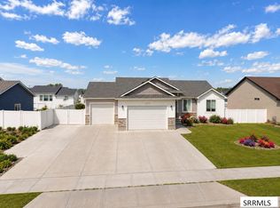 3898 N Catalina Ave, Idaho Falls, ID 83401