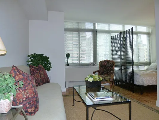 Rented by Carnegie Hill Place | media 22