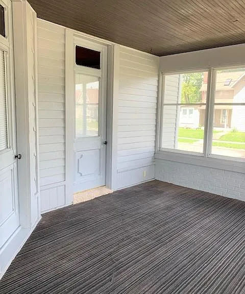 Enclosed Front Porch