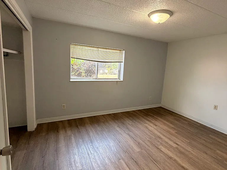 716 N Sprigg St #103 — Photo 4