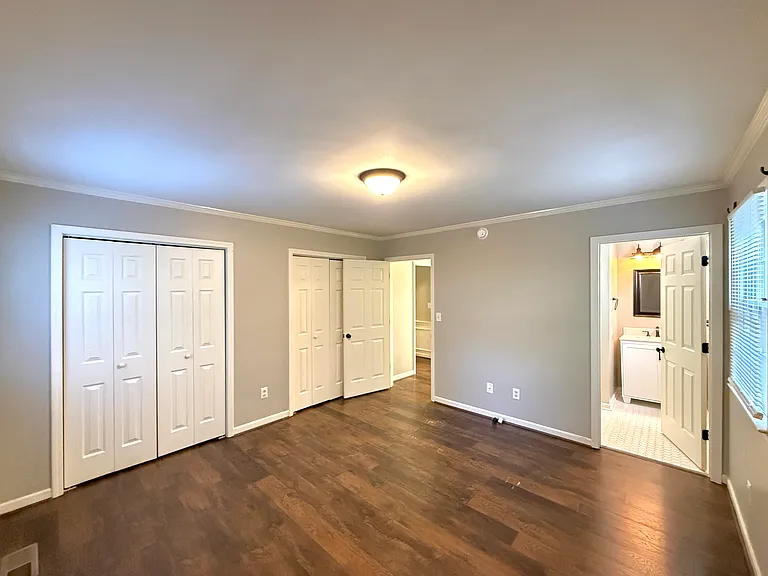185 Heatherton Way — Photo 13