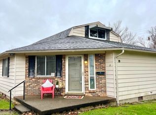 2 Wood Hill Ct, Oak Hill, WV 25901