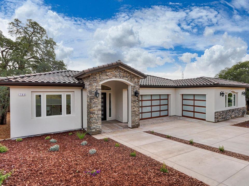 1st image of 780 Lorena Ln