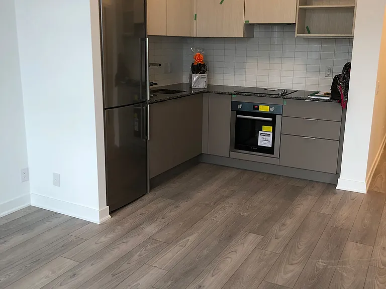 120 Parliament St #712 — Photo 7