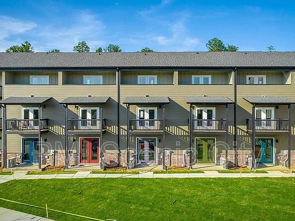 2nd image of 1974 Addi Ln