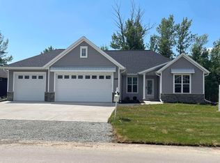 W6581 Ethan Dr, Appleton, WI 54915