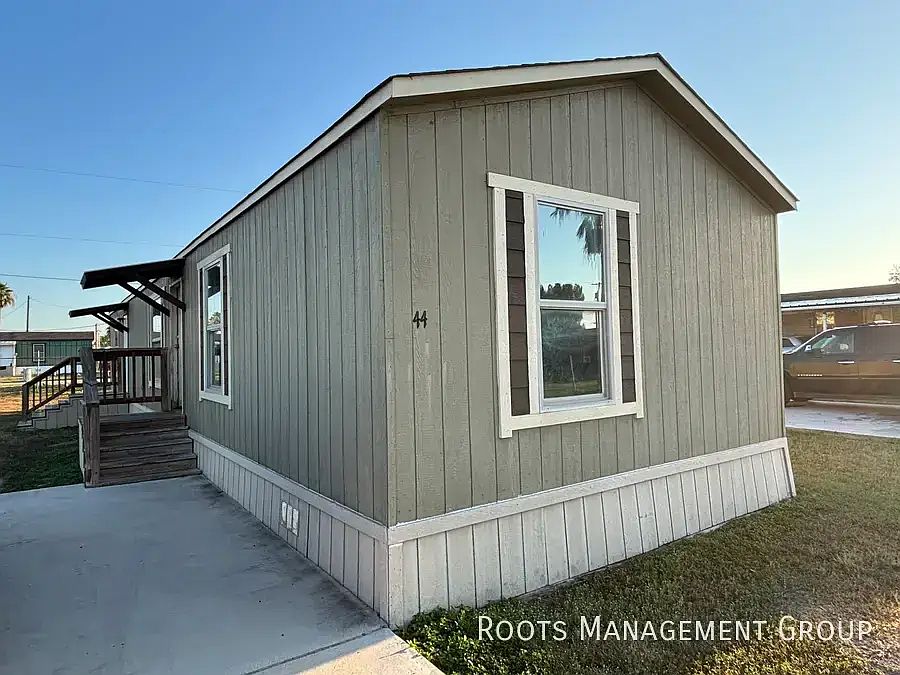 1st image of 4306 N Business Highway 77 Cres #44-44CR