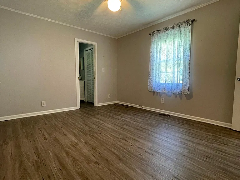 1116 Robinson Rd — Photo 14