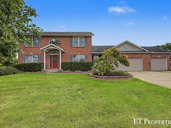 8954 Lady Lauren Dr NE, Rockford, MI 49341