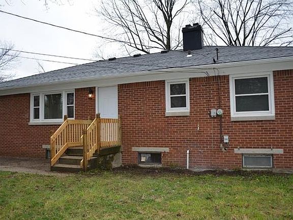 2nd image of 4909 Elmhurst Dr