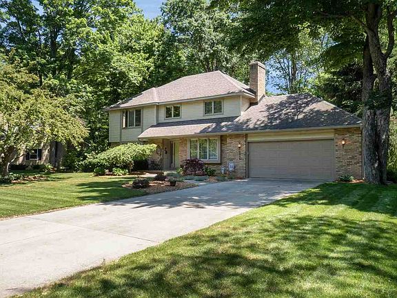 2nd image of 5804 Schade Dr