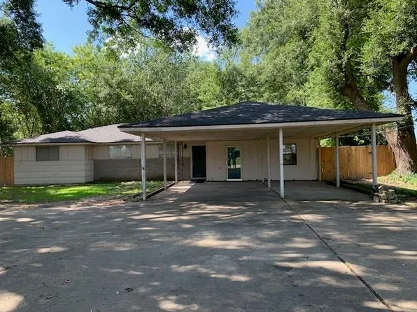 8255 Highway 105, Beaumont, TX 77713
