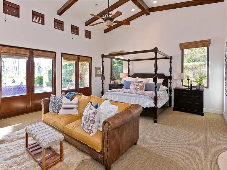 56145 Village Dr — Photo 23