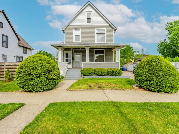 913 N 8th Ave, Maywood, IL 60153