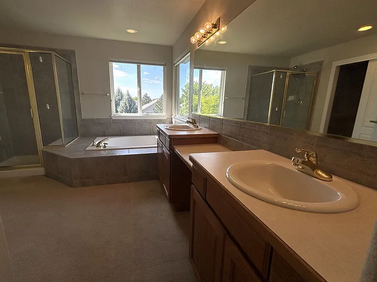 5406 Hunter Dr — Photo 15
