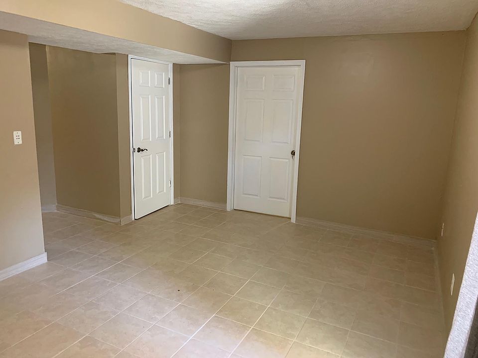 1st image of 13828 Regal Ct