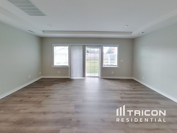 2nd image of 5204 Diamond Blvd SW