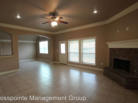 3rd image of 1658 W Grande Blvd Ste 100
