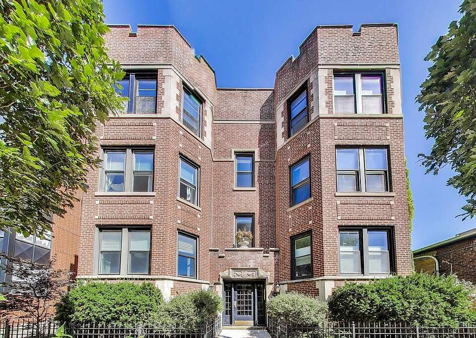 1st image of 606 W Aldine Ave Unit D