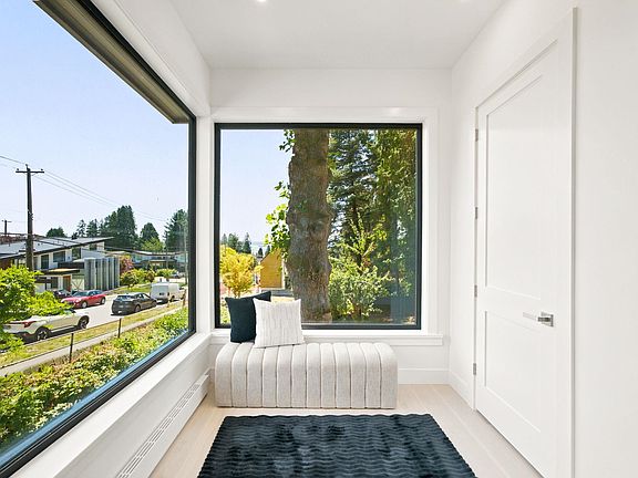 5th image of 2508 Nelson Ave