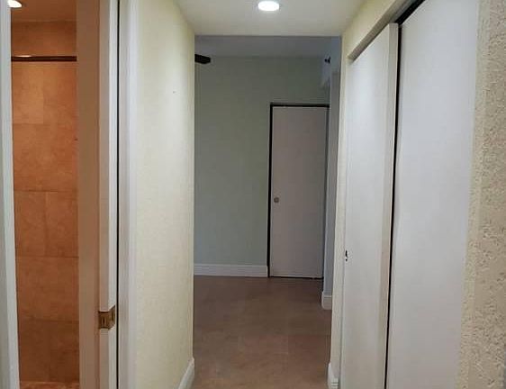 3rd image of 4025 Indian Creek Dr APT 106