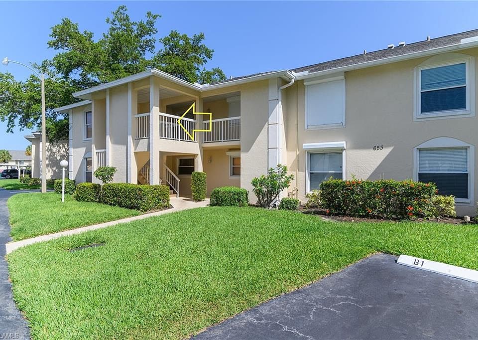 1st image of 653 Squire CIR #201