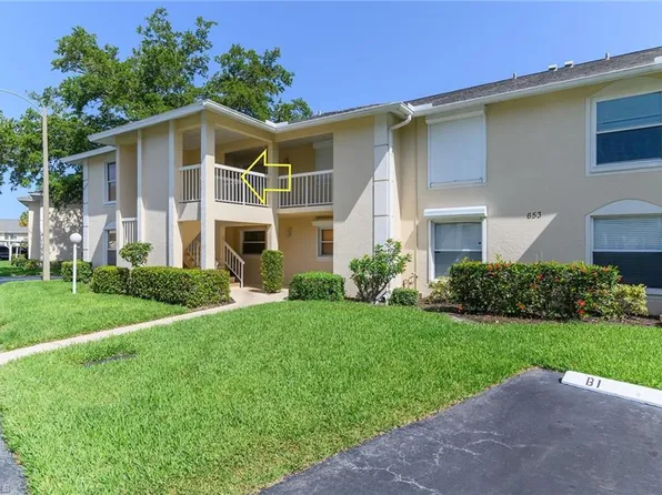 653 Squire CIR #201, NAPLES, FL 34104