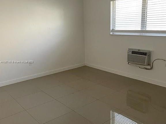 2nd image of 9050 NE 8th Ave #9