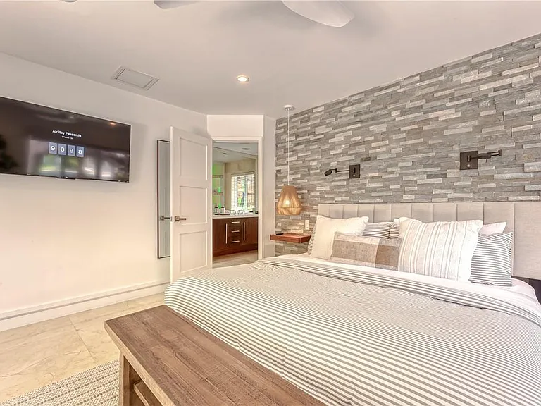 268 Imperial Ln — Photo 34