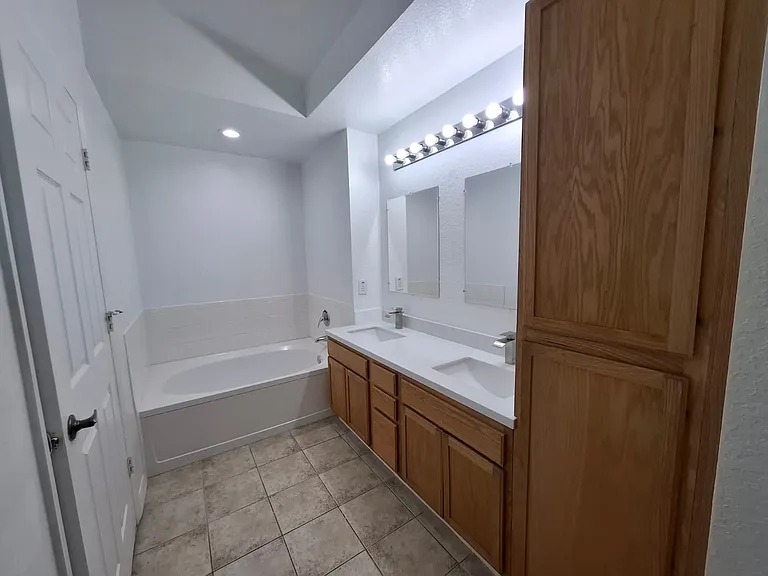 7915 Preserve Cir #234 — Photo 39