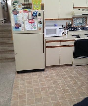 5th image of 805 Central Ave APT 1