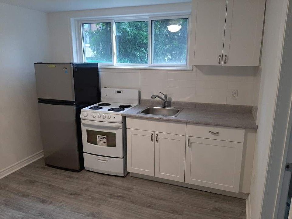 2nd image of 75 Evans Ave #4