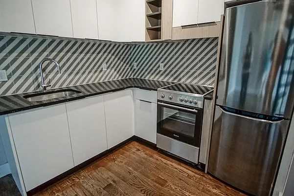 Rented by Lofts and Flats LLC | media 6