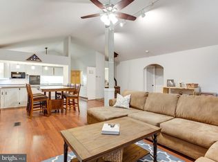 950 Mayo Rd, Edgewater, MD 21037