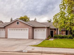 1032 N Burl Ave, Clovis, CA 93611