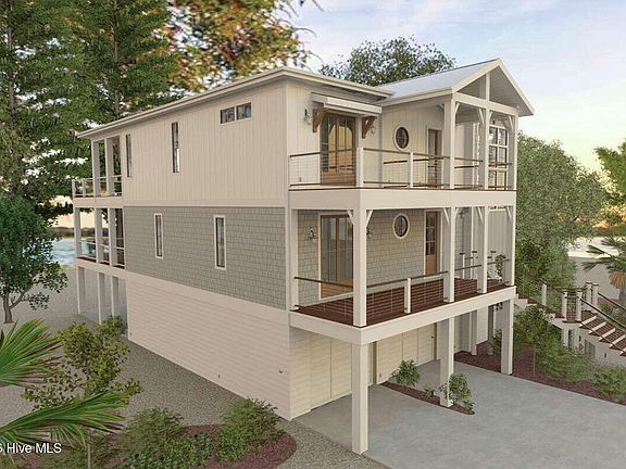 3rd image of 1 Diamond Point Court