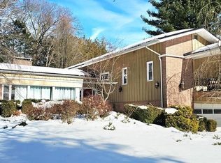 115 McCaffrey Ln, Johnstown, PA 15905