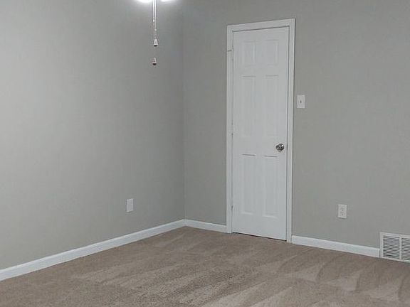 4th image of 5539 Crepe Myrtle Dr