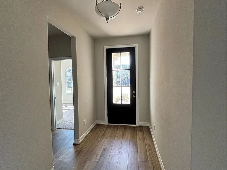 2913 Cliff Ridge Ln — Photo 36