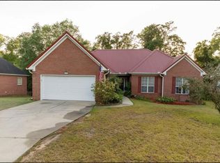 1102 Baywood Rd, Dothan, AL 36305