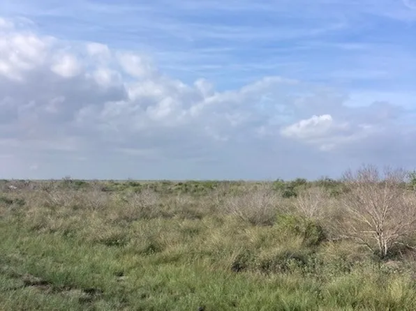 14 & 15 Northview Dr, Rockport, TX 78382