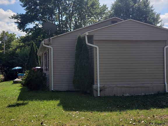 3rd image of 4 McNeal Ct