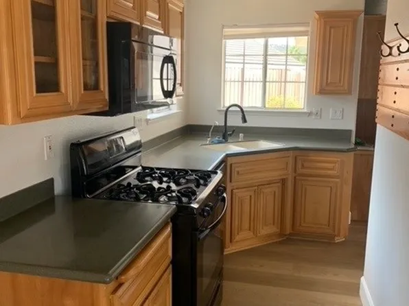 1720 Stillwater Ct #B, Paso Robles, CA 93446