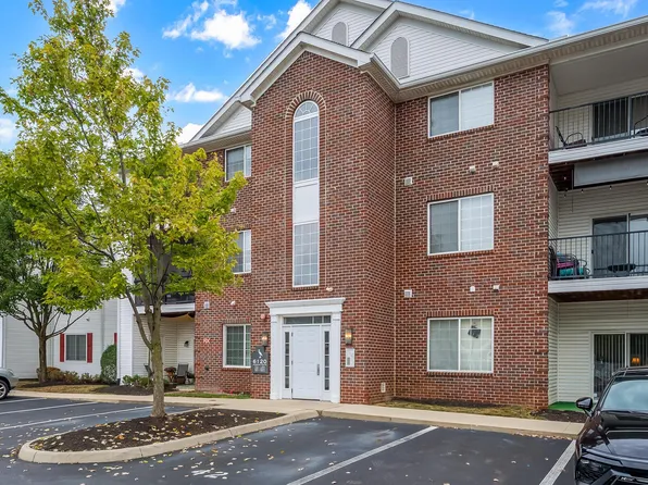 6120 Harbour Pointe Unit 302, Columbus, OH 43231