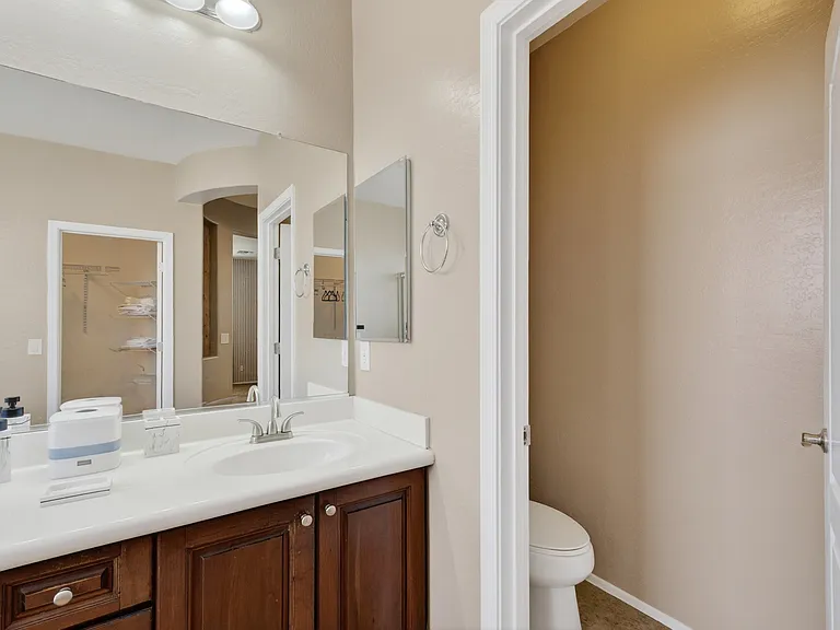 12034 W Polk St — Photo 49