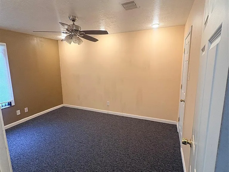 5803 Southlea St — Photo 5