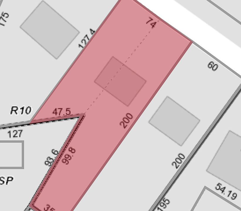 2nd image of 3229 Lincoln Ave