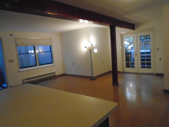 3rd image of 182 Downey St
