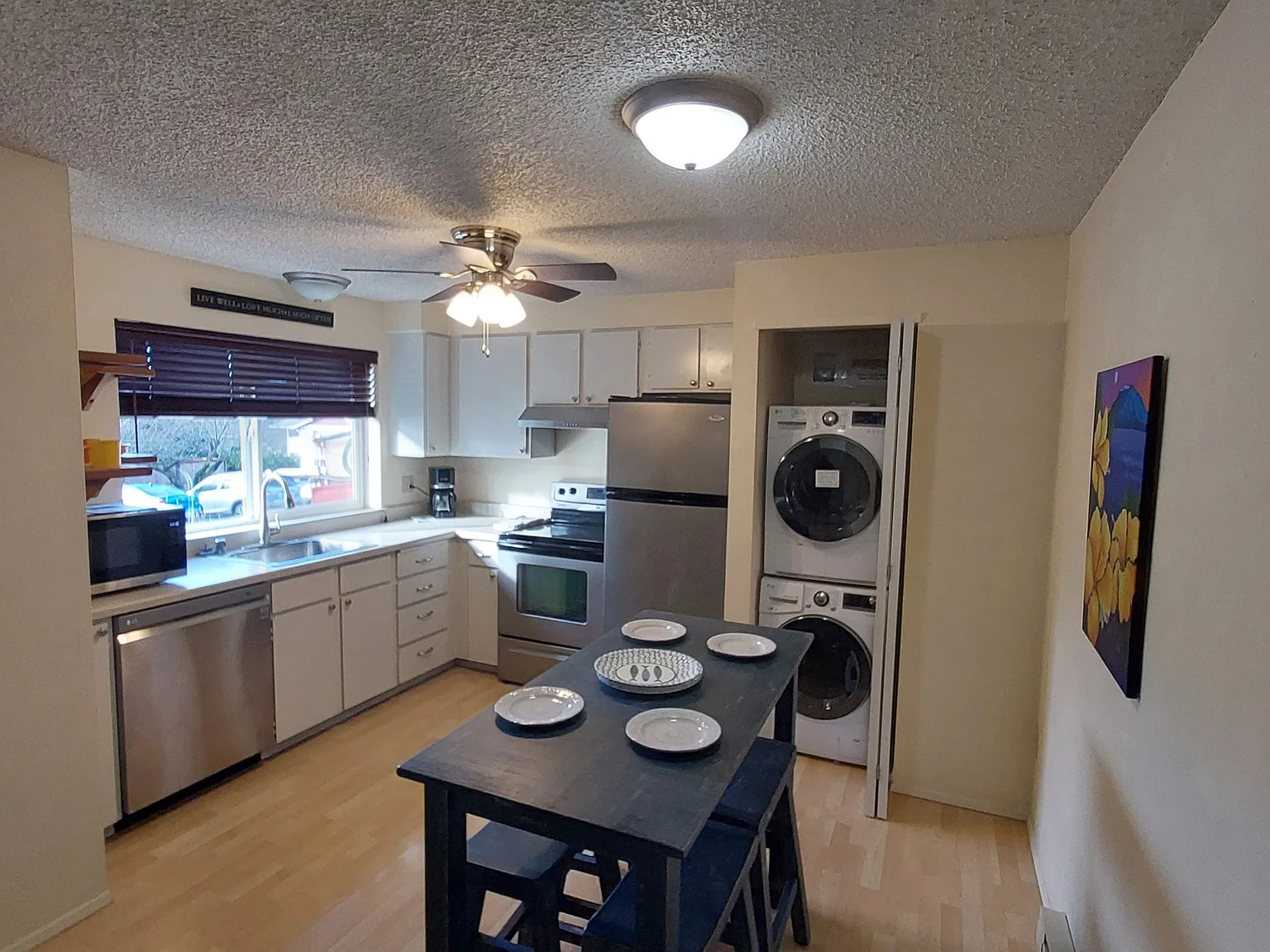 2 bed, 588 sqft, $1,600 — Photo 4