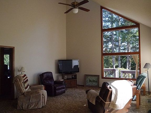 4th image of 34385 Southview Dr